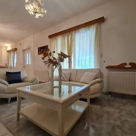 Myrtia Apartamento Pírgos
