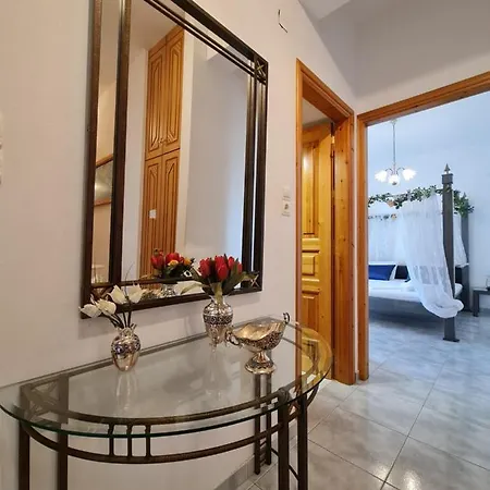 Myrtia Apartment *