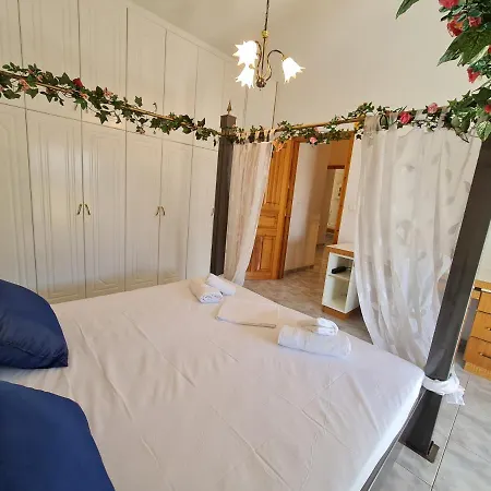 Myrtia Apartment