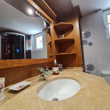 Apartment Myrtia *
